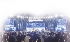 欧亿体育官网-观众为精彩比赛叫好，现场氛围热烈